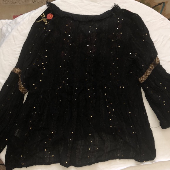 Country bohemian sequin floral embroidered tunic top - Picture 7 of 8
